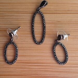 925 Sterling Silver Set: Pendant and Earrings with Gemstones